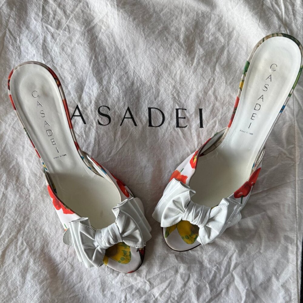 Casadei Retro White Open-Toe Mule Heels with Bow Detail Women's Size 6.5